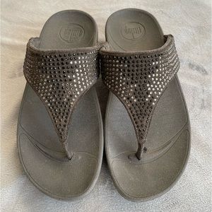 Fit flops sandals, grey with rhinestones, size 6